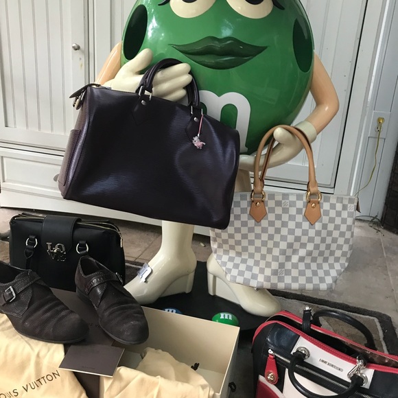 🦋 Meet your Posher, Amy - Picture 8 of 8